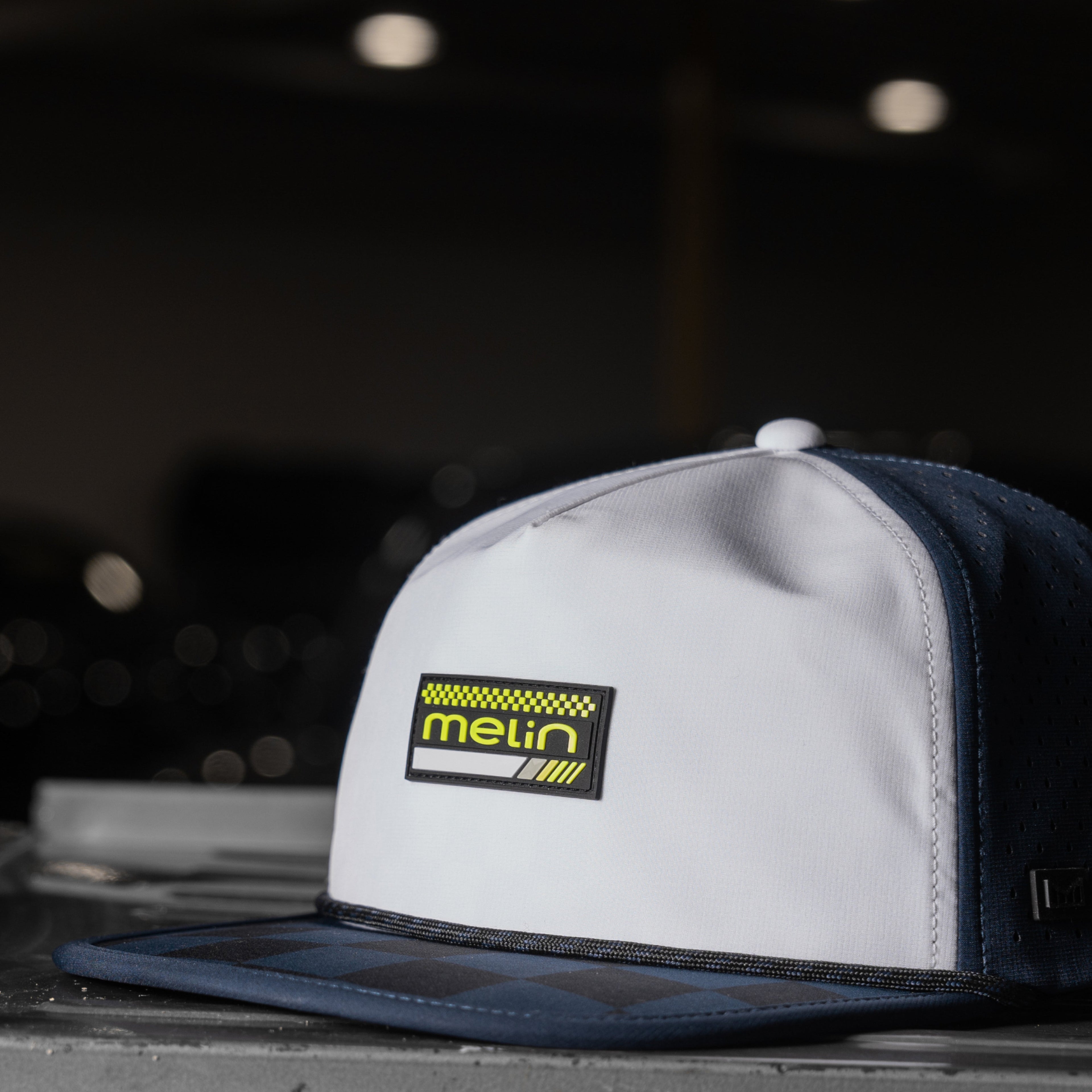 Coronado Brick MPH Hydro - Black Iris / White
